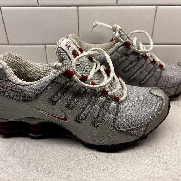 Retro Vintage Original Nike Shox Womens size 8 - Picture 1 of 5